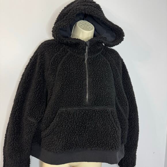 Lululemon Scuba Oversized Sherpa 1/2 Zip Black Fleece Sweatshirt Sz M/L - Picture 3 of 13